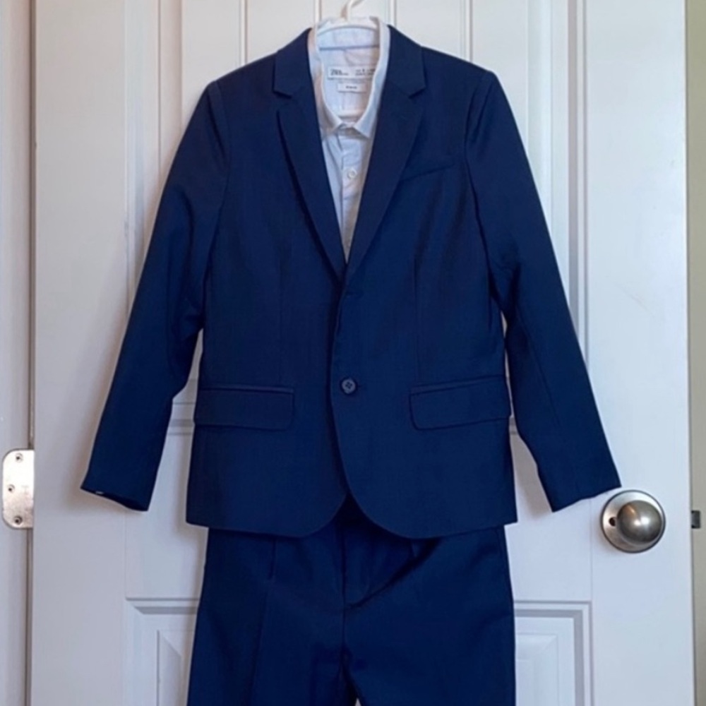 Zara blue suit size 8